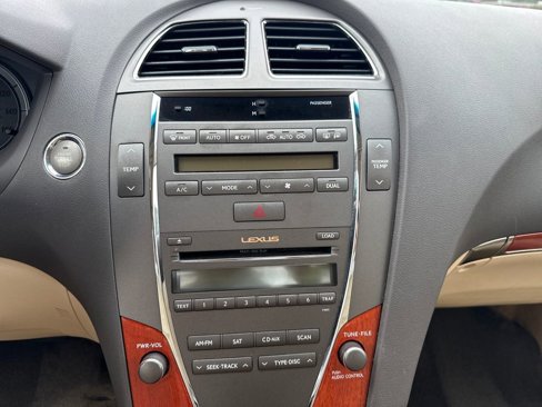 Used 2010 Lexus ES 350 image 19