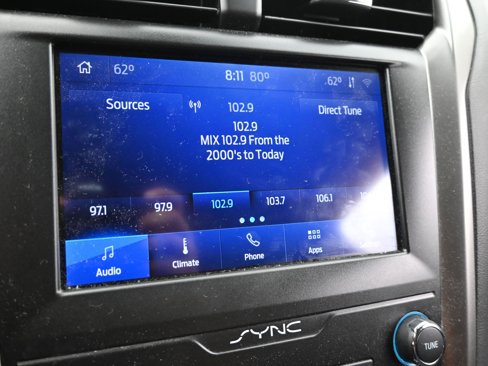 Used 2020 Ford Fusion SE image 19