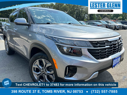 Used 2024 Kia Seltos LX image 1