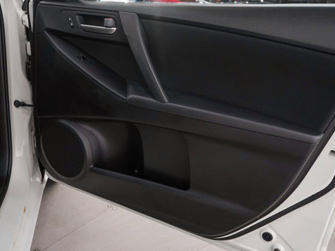 Used 2012 MAZDA MAZDA3 i Sport image 9