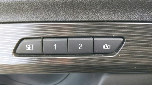 Used 2018 GMC Terrain SLT image 18