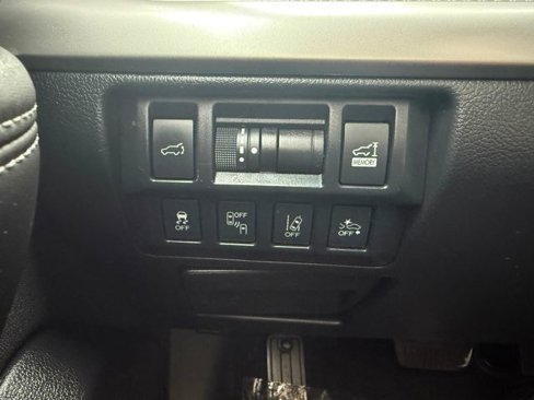 Used 2019 Subaru Outback 2.5i Premium image 13