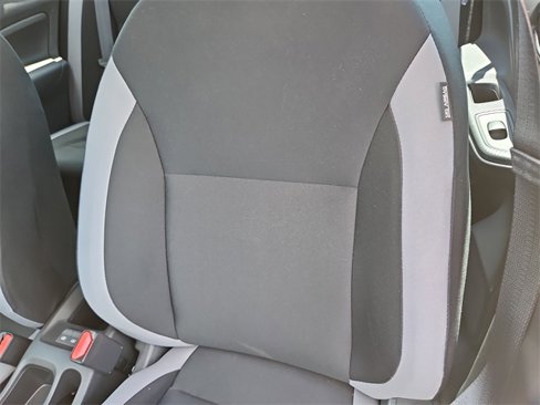 Used 2025 Nissan Versa S w/ Trunk Package image 20