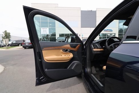 Used 2019 Volvo XC90 T6 Inscription w/ Advanced Package image 39