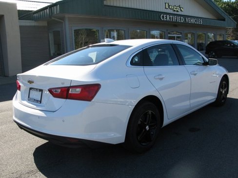 Used 2024 Chevrolet Malibu LT image 4