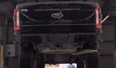 Used 2023 Ford F250 XLT w/ XLT Premium Package image 6
