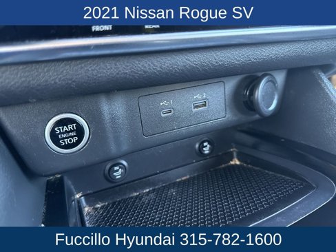 Used 2021 Nissan Rogue SV image 22