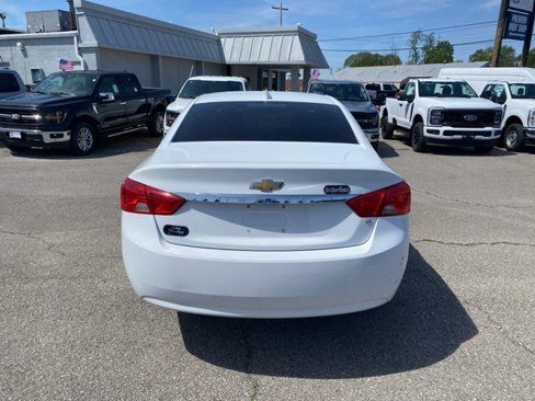 Used 2018 Chevrolet Impala LT w/ LT Convenience Package image 5