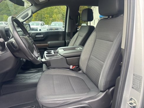 Used 2019 Chevrolet Silverado 1500 LT Trail Boss w/ Convenience Package image 9