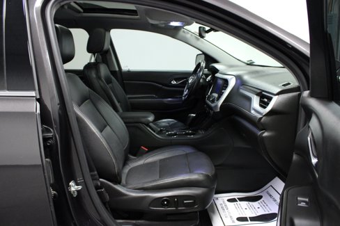Used 2017 GMC Acadia SLT image 17