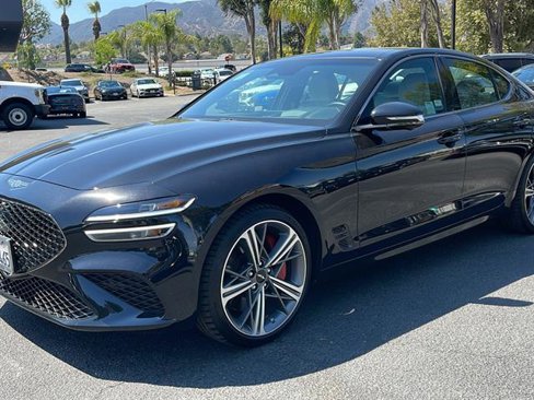 Used 2025 Genesis G70 3.3T Advanced w/ Sport Prestige Package image 13