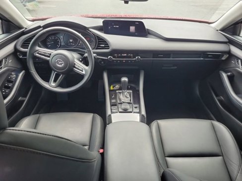 Used 2020 MAZDA MAZDA3 Sedan w/ Preferred Package image 2