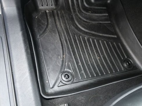 Used 2021 Toyota Camry SE image 19
