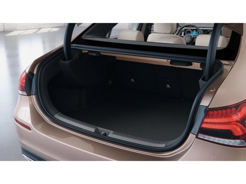 Certified 2022 Mercedes-Benz A 220 4MATIC image 7