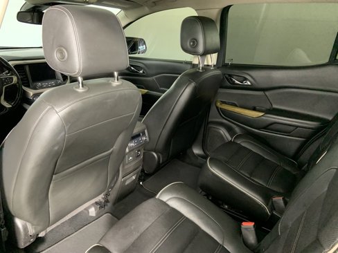 Used 2017 GMC Acadia Denali w/ Technology Package image 33