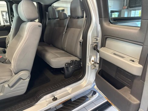 Used 2013 Ford F150 XLT w/ XLT Chrome Pkg image 22