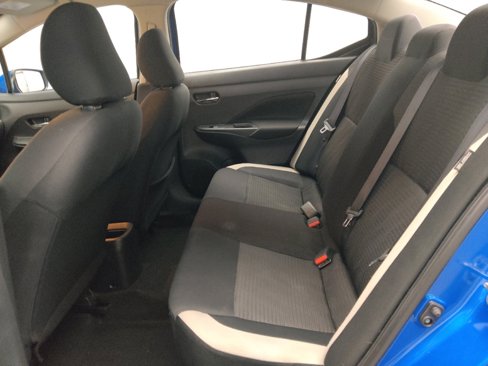 Used 2021 Nissan Versa SV image 18