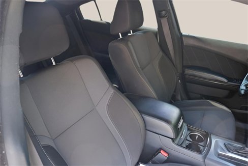 Used 2019 Dodge Charger SXT image 18