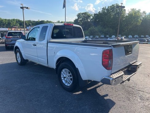 Used 2018 Nissan Frontier SV w/ Value Truck Package image 3