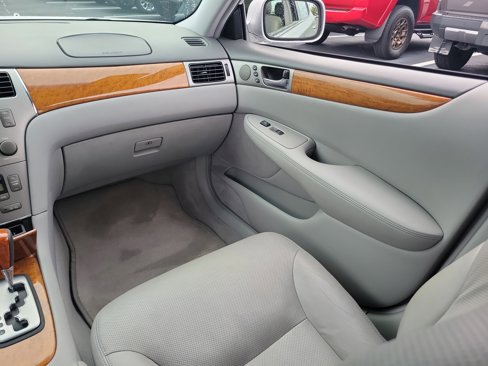 Used 2005 Lexus ES 330 image 15