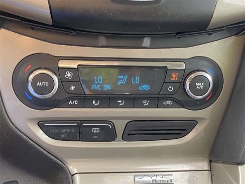 Used 2012 Ford Focus SEL image 26
