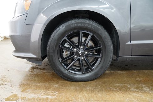 Used 2020 Dodge Grand Caravan GT image 16