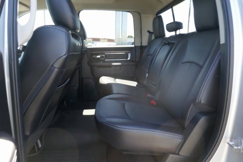 Used 2017 RAM 1500 Laramie w/ Convenience Group image 18