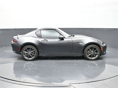 Used 2020 MAZDA MX-5 Miata RF Grand Touring image 16