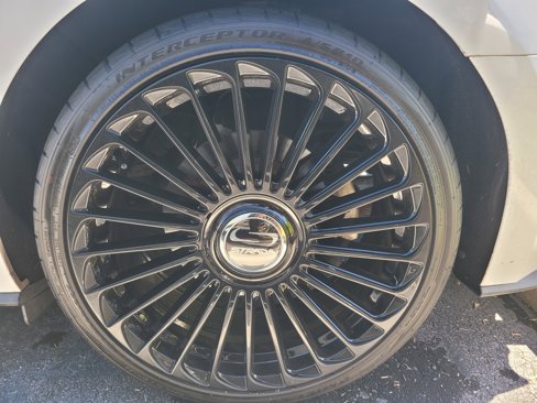 Used 2019 Ford Mustang Coupe image 7