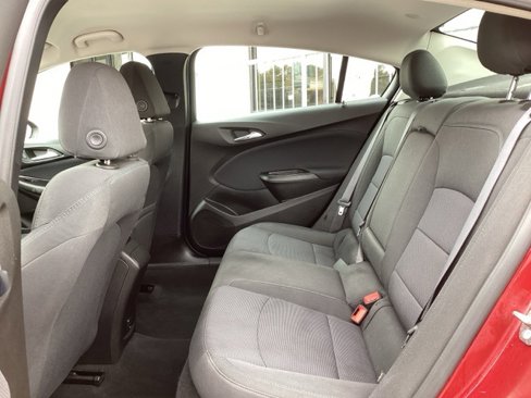 Used 2017 Chevrolet Cruze LT w/ Convenience Package image 24