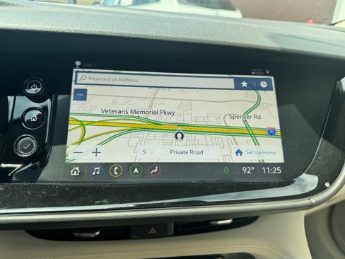 Used 2023 Buick Envision Avenir image 23