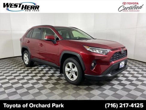 Certified 2021 Toyota RAV4 XLE image 1