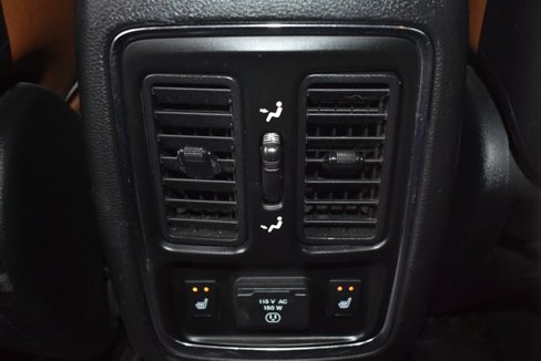 Used 2012 Jeep Grand Cherokee Overland Summit image 30