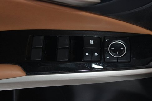 Used 2020 Lexus IS 300 image 12