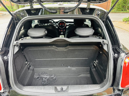 Used 2016 MINI Cooper S image 19