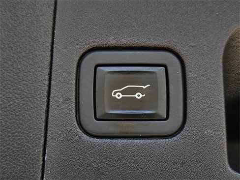 Used 2020 Cadillac XT5 Premium Luxury image 12