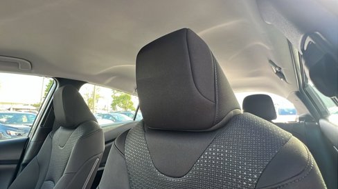 Used 2020 Toyota Prius LE image 22