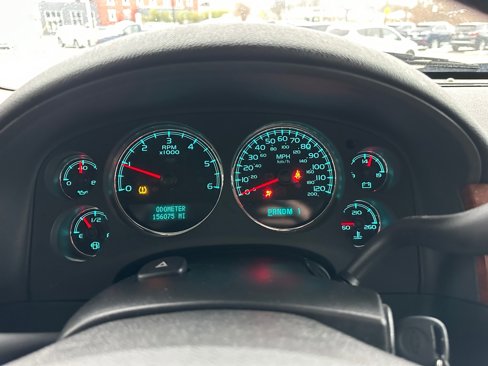 Used 2008 Chevrolet Suburban 2500 LT w/ Convenience Package 1 image 22