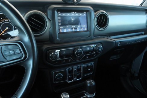 Used 2018 Jeep Wrangler Unlimited Sport S image 19