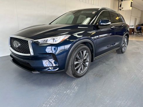 Used 2019 INFINITI QX50 Essential w/ Premium Heat Package image 4