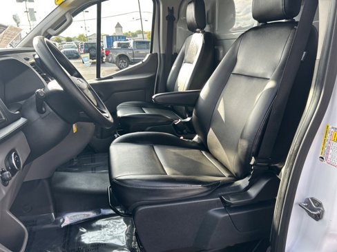 Used 2020 Ford Transit 250 Low Roof AWD image 4
