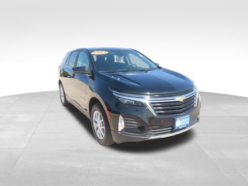 Used 2023 Chevrolet Equinox LT w/ Driver Convenience Package image 5