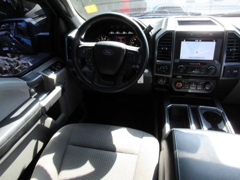 Used 2018 Ford F150 XLT w/ Equipment Group 302A Luxury image 13