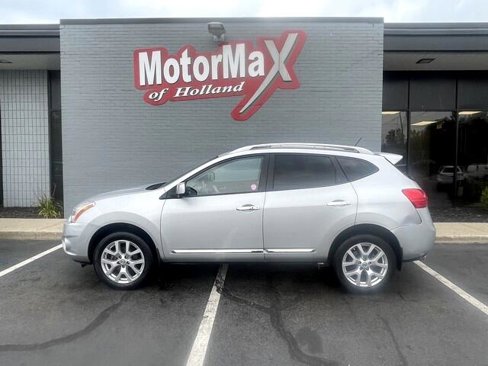 Used 2012 Nissan Rogue SL image 1