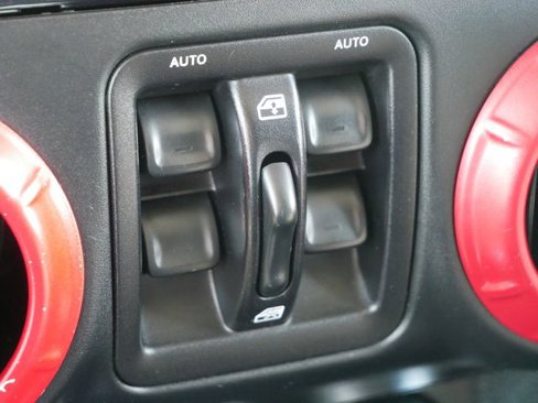Used 2014 Jeep Wrangler Unlimited Sahara w/ Connectivity Group image 25