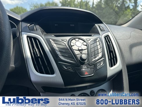 Used 2014 Ford Focus SE image 14