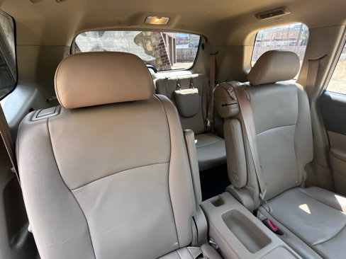 Used 2013 Toyota Highlander FWD image 62