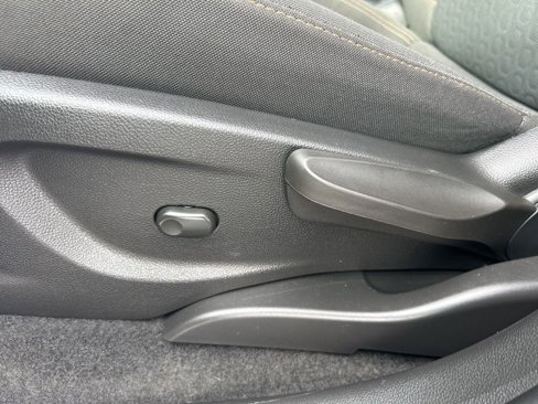 Used 2021 Chevrolet Trax LS image 3