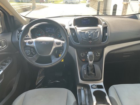 Used 2015 Ford Escape SE image 11