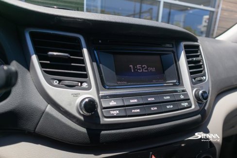 Used 2017 Hyundai Tucson SE image 26